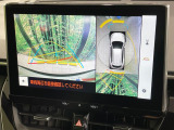 【パノラミックビューモニター】専用のカメラにより、上から見下ろしたような視点で360度クルマの周囲を確認することができます☆死角部分も確認しやすく、狭い場所での切り返しや駐車もスムーズに行えます。