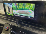 【アラウンドビューモニター】専用のカメラにより、上から見下ろしたような視点で360度クルマの周囲を確認することができます☆死角部分も確認しやすく、狭い場所での切り返しや駐車もスムーズに行えます。