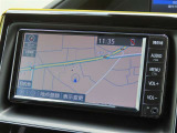 純正ナビを装着。(DVD・ワンセグTVの視聴、Bluetoothの接続可能)