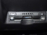 ETC車載器付きです。高速道路の料金所もスムーズに通過できます。