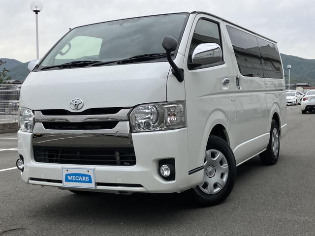 トヨタ ハイエースバン 