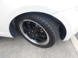 社外ホイール★タイヤ交換もお任せ下さい!!当店ではタイヤ交換、エアー調整も行なっております!!