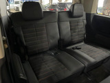 3列目シートはもちろん状態良好☆大人でもゆったりと座って頂けますので、大人数でのお出かけもラクラクです♪ご家族で、気の知れた仲間で、ドライブに行くのが楽しみですね♪