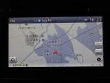 ナビゲーション付き。タッチパネル式で使いやすく、お出かけもラクラクです。