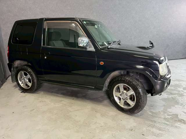 三菱 パジェロミニ アクティブフィールド エディション 4WD の中古車