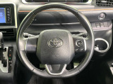 【純正革巻きステアリング】上質な革を使用することで、手にしっかり馴染みとても運転しやすいハンドルです♪