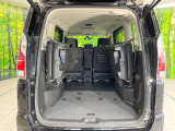後席を格納すると、これだけの広さが!シーンに合わせたシートアレンジで、大きな荷物も積むことが出来ます♪