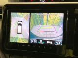 【全方位モニター用カメラ】専用のカメラにより、上から見下ろしたような視点で360度クルマの周囲を確認することができます☆縦列駐車や幅寄せ時に活躍してくれます♪