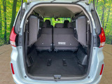 後席を格納すると、これだけの広さが!シーンに合わせたシートアレンジで、大きな荷物も積むことが出来ます♪
