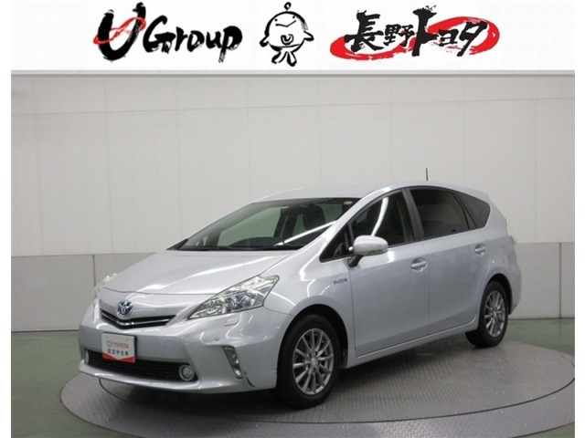 トヨタ プリウスα 