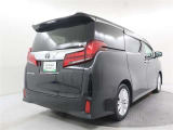 LEDテールライトです。省電力、高輝度のLEDは明るく照らすので夜間運転時の視認性を高めます。スタイリッシュな見た目で細かいところもこだわりたいあなたに!