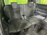 3列目シートはもちろん状態良好☆大人でもゆったりと座って頂けますので、大人数でのお出かけもラクラクです♪ご家族で、気の知れた仲間で、ドライブに行くのが楽しみですね♪