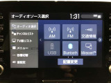 純正8インチディスプレイオーディオ装備。