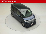 両側パワースライドドア付きだから、狭い駐車スペースなどでの乗り降りラクラク♪小さなお子さまのいるご家庭には嬉しい装備です。