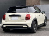 MINI正規販売店のお車は、全てのお車にMINI認定中古車の保証書が発行されます。保障約款もございますので保障内容が明確でございます。お客様にご安心してお乗り頂けますよう、全力でお客様をサポート致します。