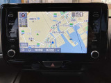 純正ナビゲーションが装備されてます。