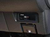 ビルトインETC2.0が付いています。高速道路をスムーズに通れますし、割引も有ったりします。