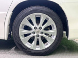 【純正18インチアルミホイール】外観にマッチした純正アルミホイールを装着しております。各種社外アルミホイールや、スタッドレスタイヤも取扱いしております。是非ご相談ください♪