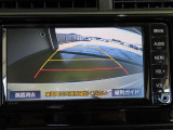 バックガイドモニターで、後方を確認しながら安心して駐車することができます。運転初心者も熟練者も必須の機能ですよ!