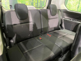 3列目シートはもちろん状態良好☆大人でもゆったりと座って頂けますので、大人数でのお出かけもラクラクです♪ご家族で、気の知れた仲間で、ドライブに行くのが楽しみですね♪