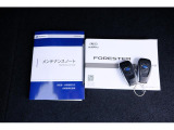 記録簿はお車の履歴書です。出どころのしっかりしたお車です。更に認定中古車の保証を付けてのお渡しです。