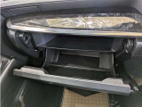 グローブボックスの収納もバッチリ