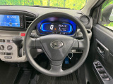 ステアリングも使用感が少なく、きれいな状態となっております♪