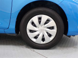 純正スチールホイール装着。
