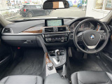 3シリーズツーリング 320d 本革シート 修復歴無し
