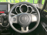 ステアリングも使用感が少なく、きれいな状態となっております♪