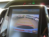 車庫入れもお任せのバックカメラ付き!