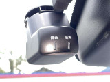 ドライブレコーダー装備です!もしもの時やあおり運転など、映像記録は証拠になるのであると安心ですね!
