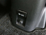 災害時にも安心。家庭用電化製品が使用できるAC100V、1500Wのコンセント付きです。