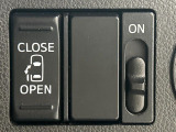 【パワースライドドア】スマートキーや運転席のスイッチでスライドドアの開閉が可能♪電動だから力を入れてドアを開ける必要が無く、小さいお子様でも、重い荷物を持っている時もラクに開け閉めできます♪