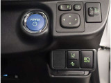 もちろんスマートキー装備なのでエンジンスタートもドアロックの開閉も簡単です^^