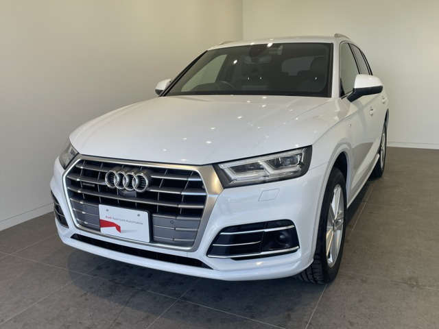 Q5 40 TDI クワトロ スポーツ ディーゼル 4WD 