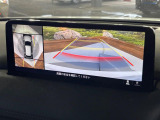 【360&deg;ビューモニター】専用のカメラにより、上から見下ろしたような視点で360度クルマの周囲を確認することができます☆死角部分も確認しやすく、狭い場所での切り返しや駐車もスムーズに行えます。