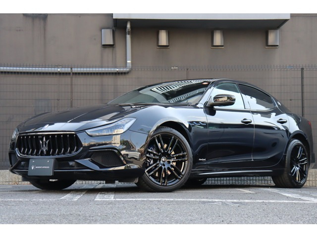 ギブリ  ハイブリッド グランスポーツ