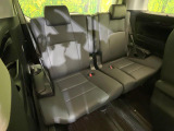 3列目シートはもちろん状態良好☆大人でもゆったりと座って頂けますので、大人数でのお出かけもラクラクです♪ご家族で、気の知れた仲間で、ドライブに行くのが楽しみですね♪