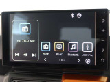 ディスプレイオーディオを装備。スマホとクルマをつなぐことで、これまでのナビに加えて、いろんなサービスが楽しめます
