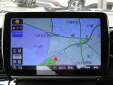 社外9型SDナビ・フルセグ・Bカメラ・Bluetooth・ETC・左側電動スライド・純正14AW・シートヒーター・デュアルセンサーブレーキS・LKA・ソナー・オートエアコン・プッシュスタート