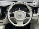 XC60  D4 AWD インスクリプション 4WD 本革シート