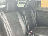 ゆとりある広々とした車内空間は、ドライブを始め買い物やレジャーなど、幅広く活躍します。一人でもみんなとでもお出かけを楽しみましょう!