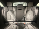 リアシートもフロントシート同様に綺麗なコンディションを保っています。