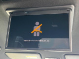 【フリップダウンモニター】大画面モニターで後席でもエンタメをお楽しみいただけます。小さなお子様にも大人気の装備です♪