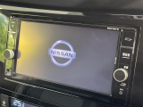 【純正ナビ】人気の純正ナビを装備しております。ナビの使いやすさはもちろん、オーディオ機能も充実!キャンプや旅行はもちろん、通勤や買い物など普段のドライブも楽しくなるはず♪