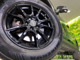 【17インチアルミホイール】外観にマッチしたアルミホイールを装着しております。各種アルミホイールや、スタッドレスタイヤも取扱いしております。是非ご相談ください♪