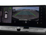 アラウンドビューモニターの映像が大画面ナビにも表示出来ますのでバックも縦列駐車にも便利です。