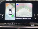【アラウンドビューモニター】車を上から見下ろしているかのような映像で周囲の状況がひと目で確認、狭い駐車場に駐車するときも安心です♪