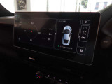 10.25インチタッチスクリーン。スマートフォンとの接続によりApple CarPlayやAndroid Autoをご利用いただけます。